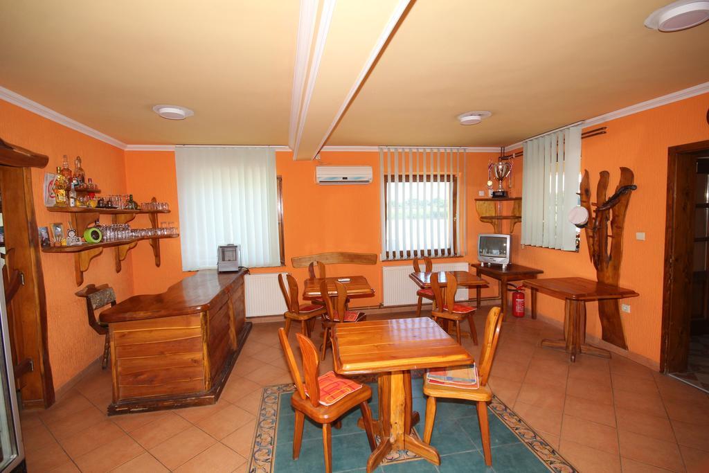 Guest House Vila Alexandar 팔릭 외부 사진