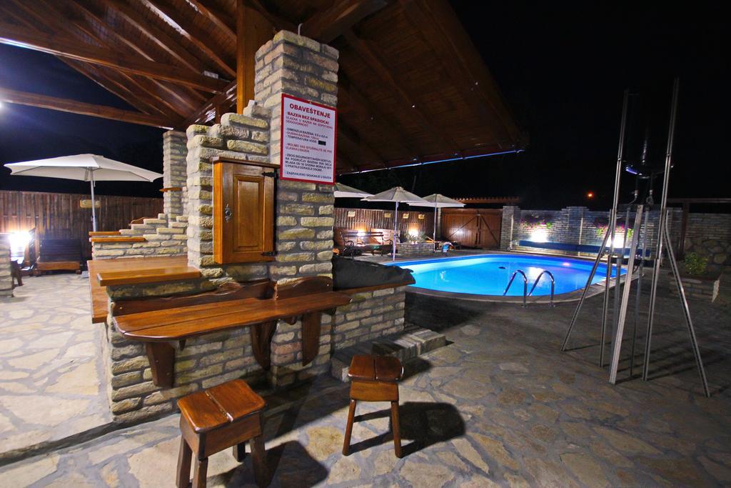 Guest House Vila Alexandar 팔릭 외부 사진